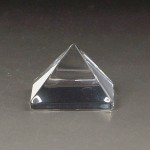 水晶ピラミッド小15mm(czpy15mm-2)