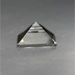 水晶ピラミッド小20mm(czpy20mm-1)