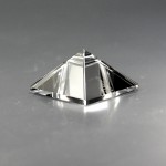 水晶ピラミッド小20mm(czpy20mm-2)